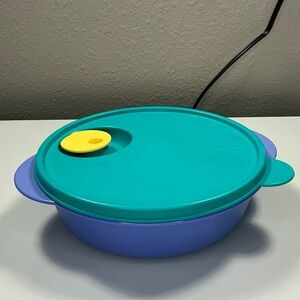 Tupperware Microwave Meal Prep Container Snap On Lid Blue Teal 3 Compartments